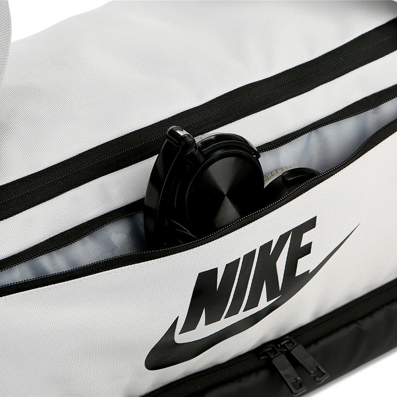 Stylish Large-Capacity Travel Bag